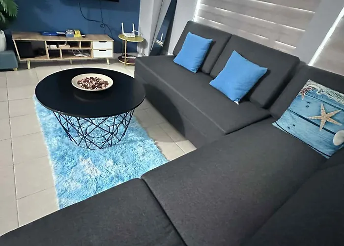 Apartment Phebs 2bedroom With Pool View In The Heart Of Makati Manila